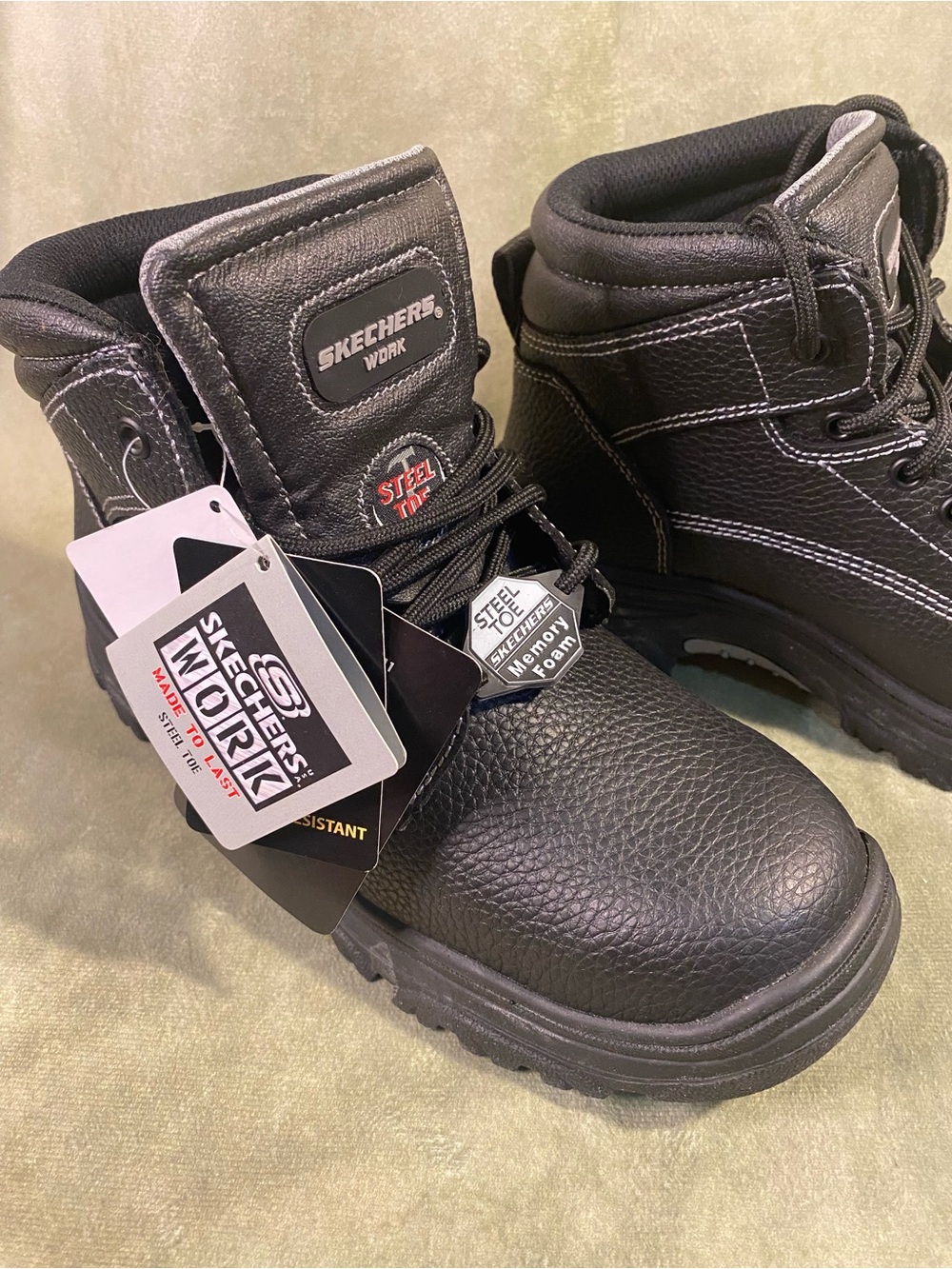 Skechers Work Men's Black Lace-Up Steel Toe Boots Sz 8.5 new
